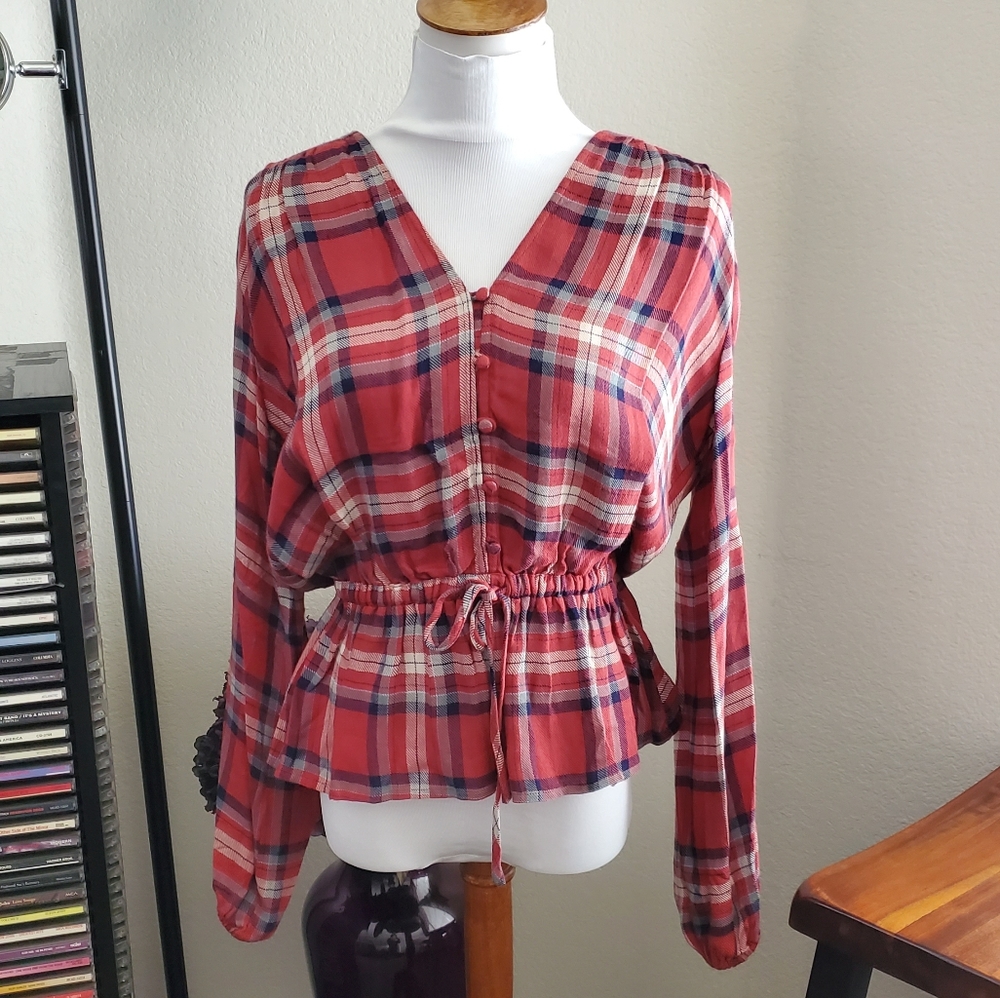 Romeo & Juliet Couture Plaid Blouse